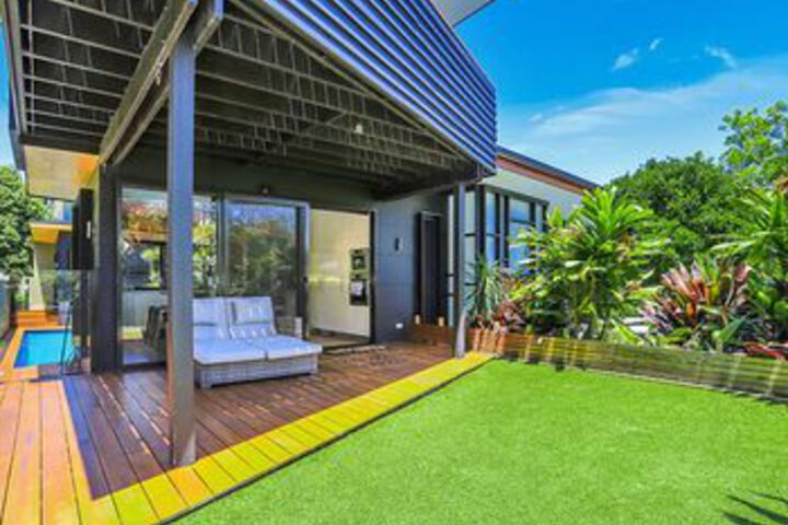 Terrace/Patio 22 of 23