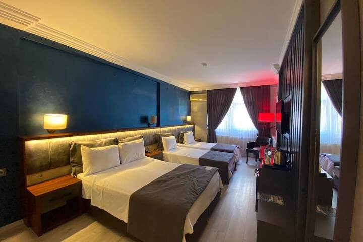 Room 17 of 51