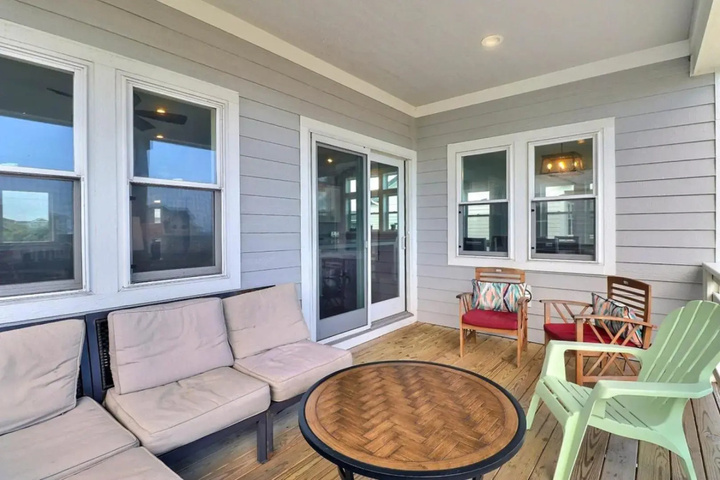 Terrace/Patio 7 of 27