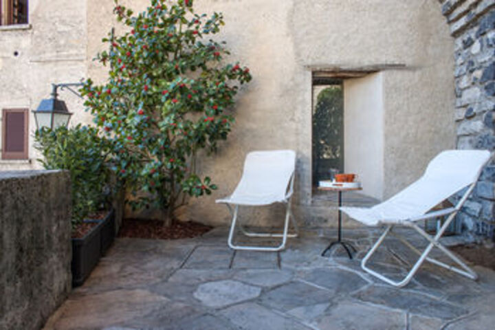 Terrace/Patio 142 of 145