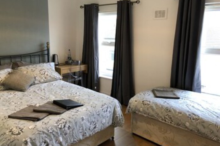 Room 13 of 30