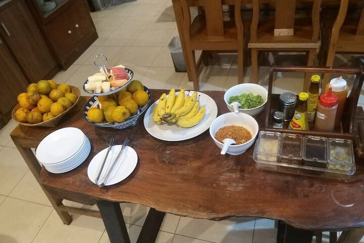 Dining 42 of 58