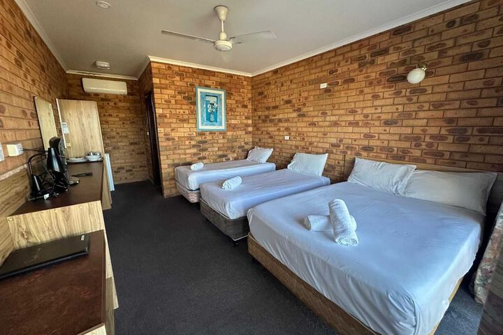 Room 5 of 39