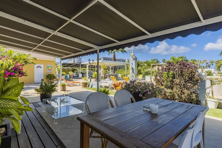 Terrace/Patio 64 of 118
