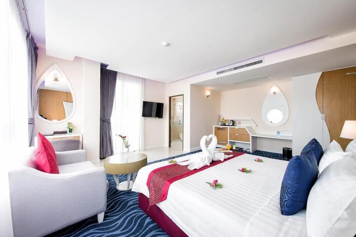 Room 21 of 60