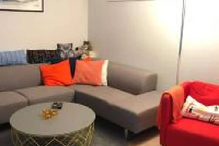 Room 12 of 20