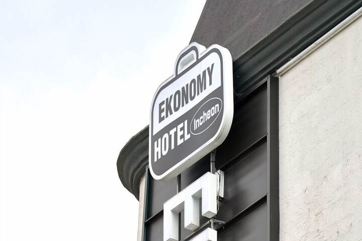 Hotel 110 of 191