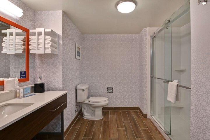 Bathroom shower