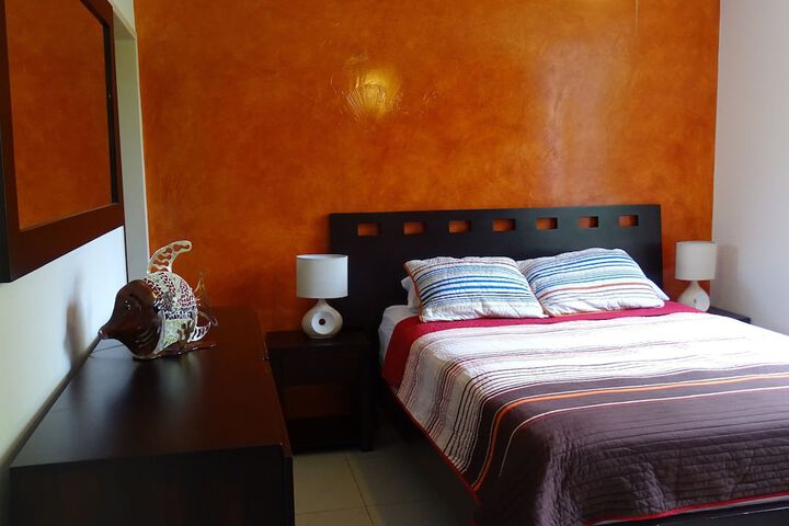Room 10 of 40