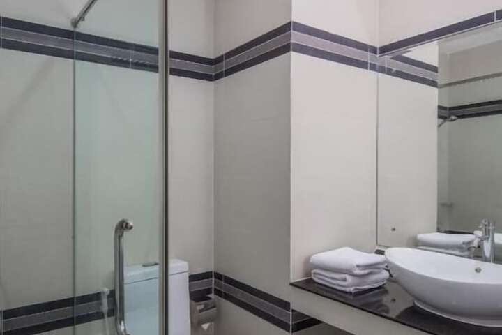 Room 25 of 56