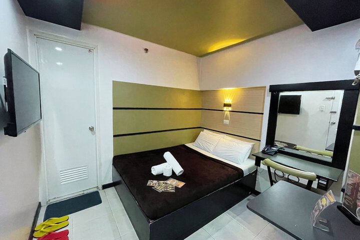 Room 20 of 73