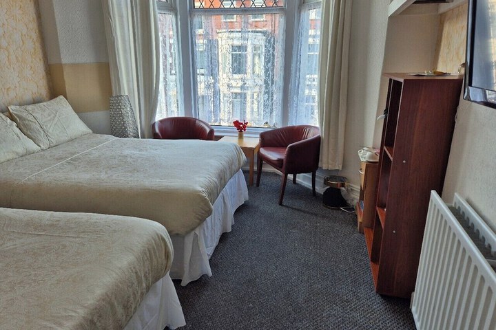 Room 38 of 59