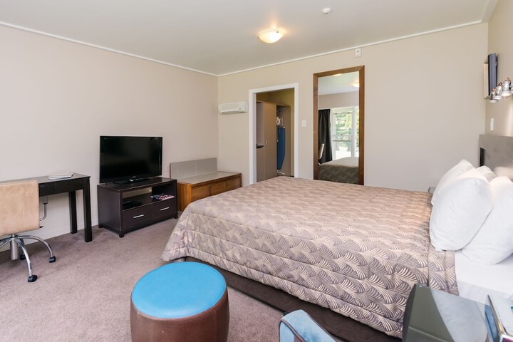 Room 14 of 45