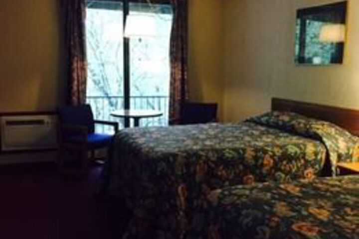 Room 8 of 26