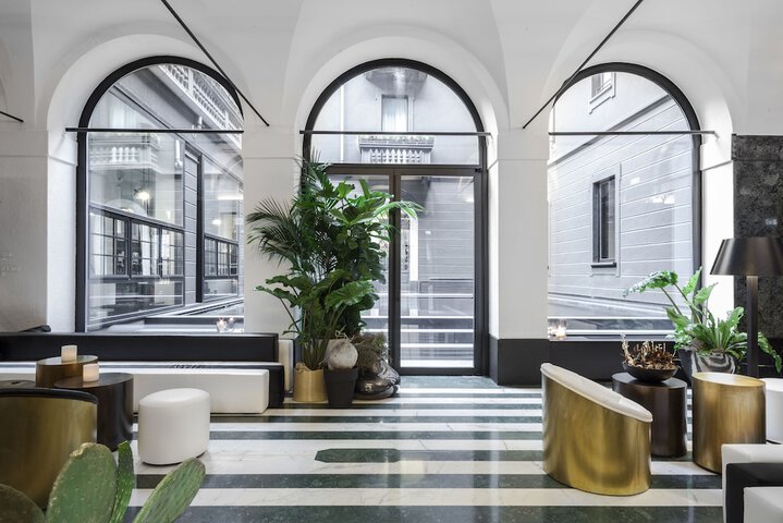 Guest Lobby