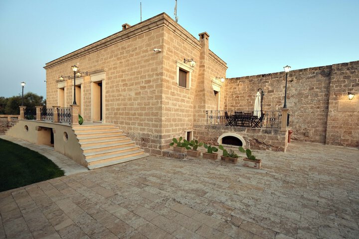 Hotel 80 of 96