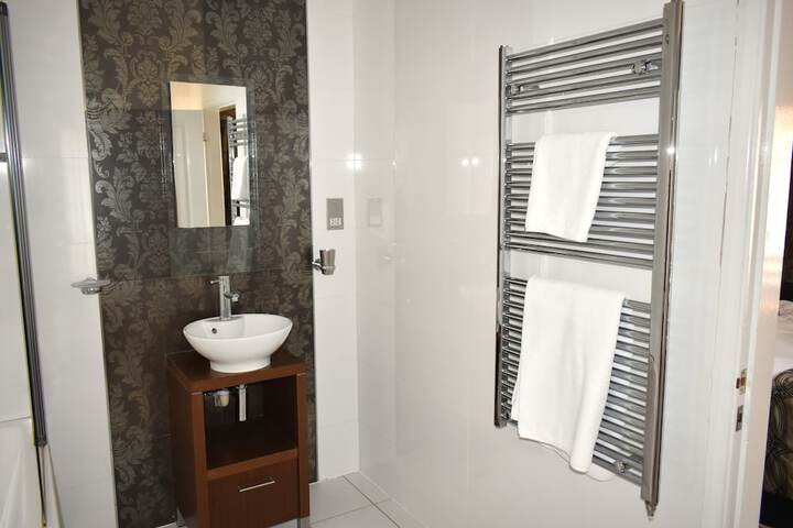 Room 40 of 57