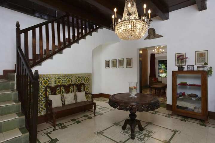 Hotel 2 of 63