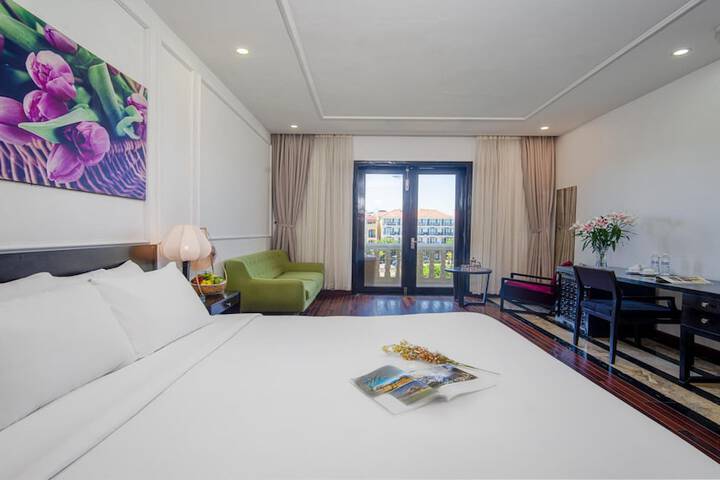 Room 20 of 59