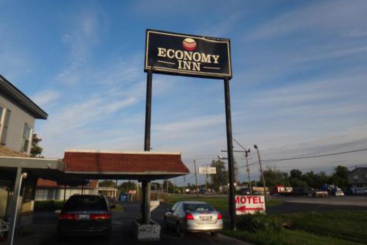 Economy Inn Granite City