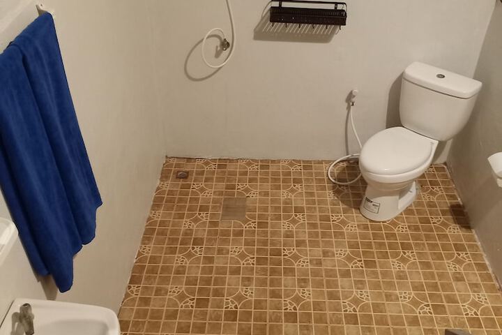 Room 16 of 21