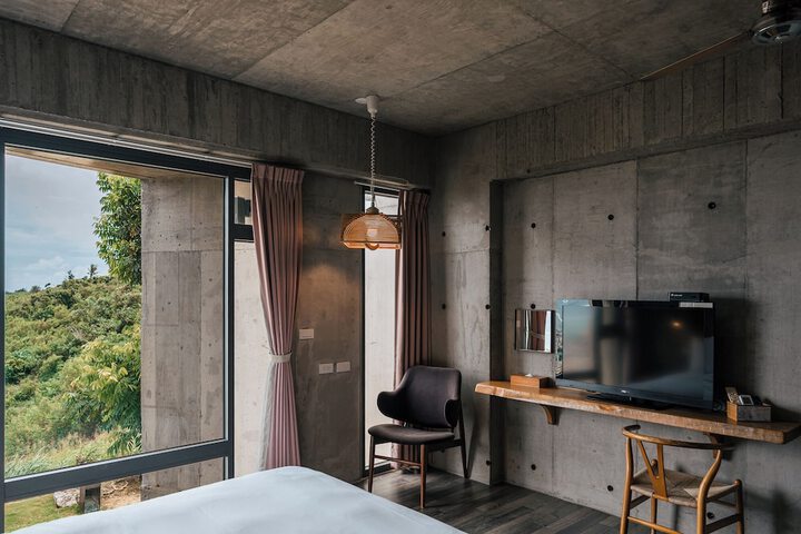 Room 22 of 72