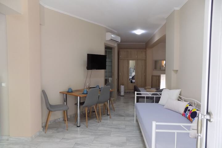 Room 6 of 54