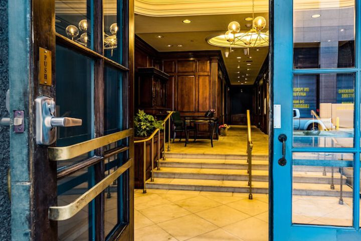 Hotel 182 of 182