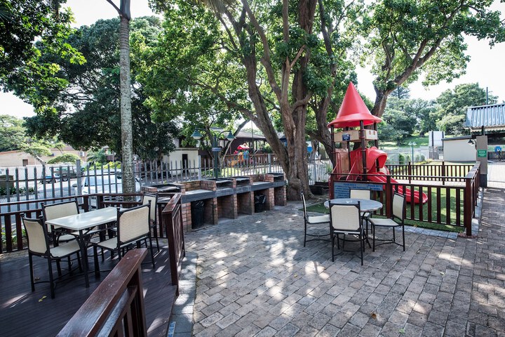 Children's play area - outdoor