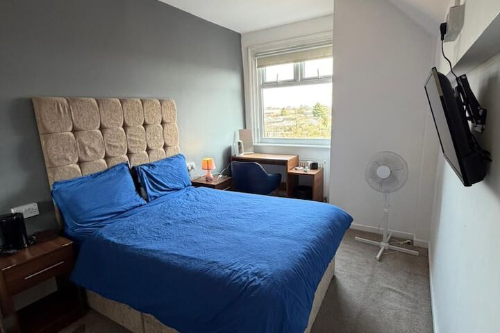 Room 14 of 25