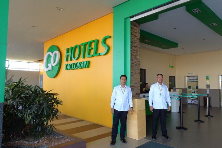 Hotel 100 of 108