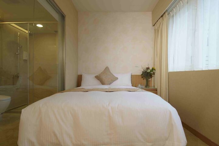 Room 15 of 47