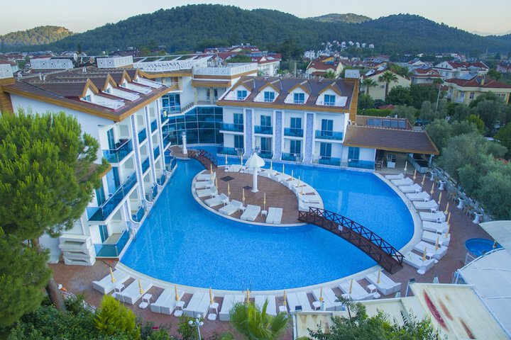 Hotel 129 of 135