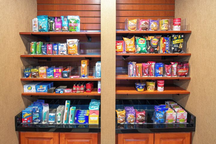 Snack bar