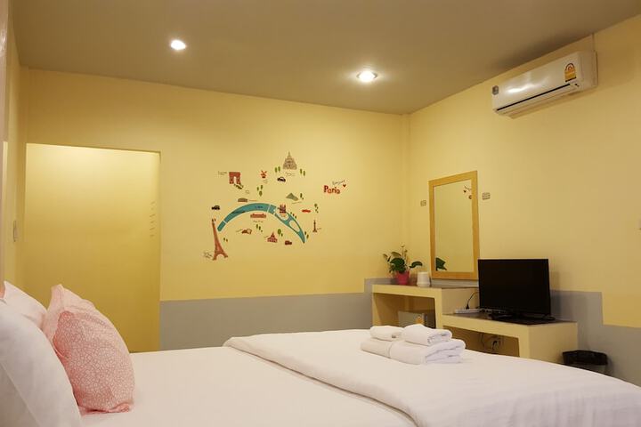Room 43 of 92