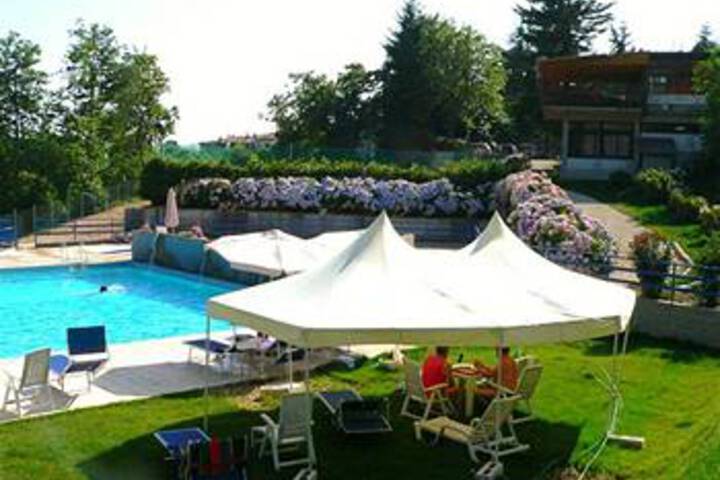 Pool 19 of 26