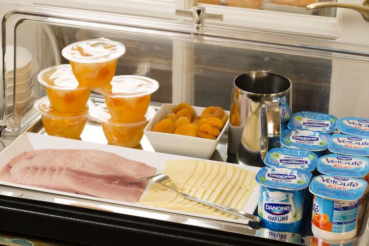Breakfast/Coffee Service 48 of 60
