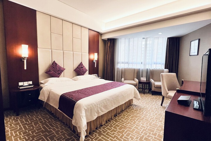 Room 29 of 37