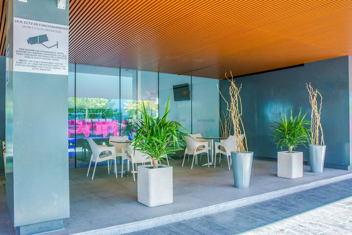 Terrace/Patio 22 of 26