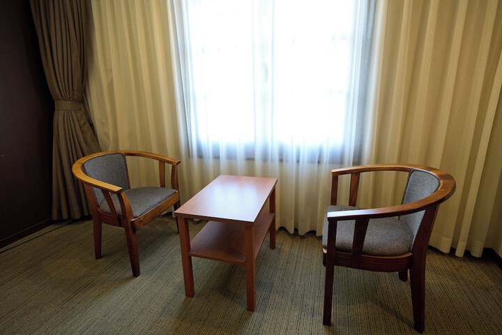 Room 19 of 152