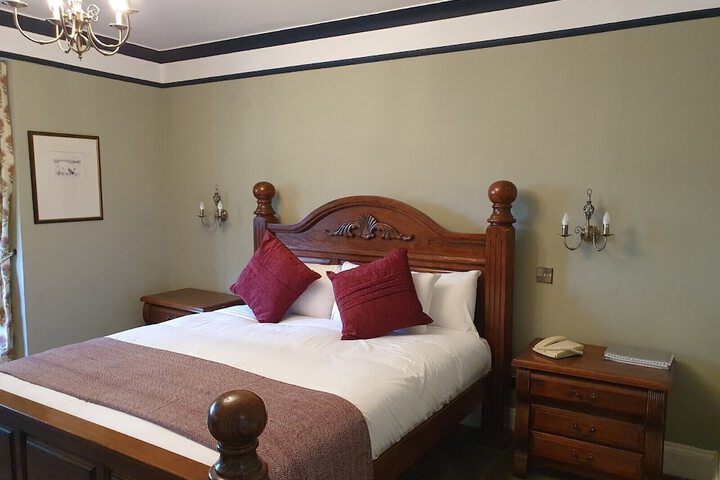 Room 3 of 45