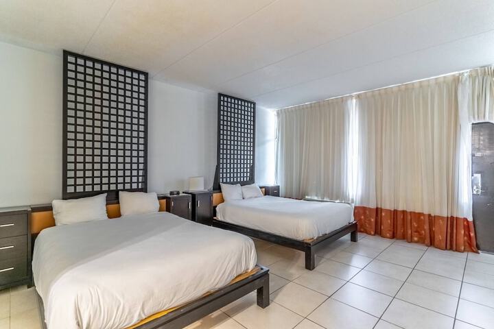 Hotel 4 of 92