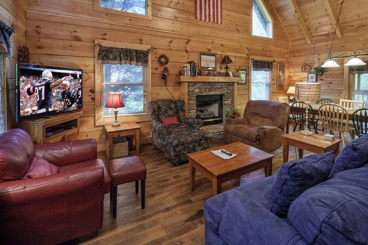 Room 4 of 18