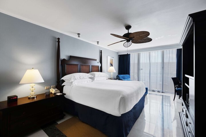 Room 36 of 138