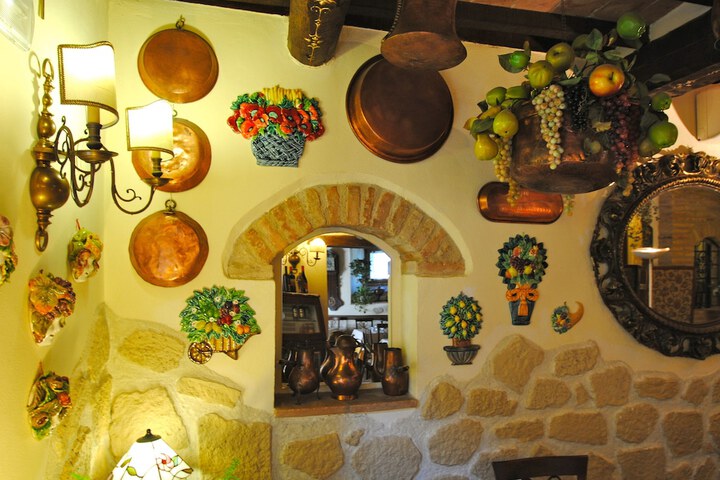 Dining 88 of 118