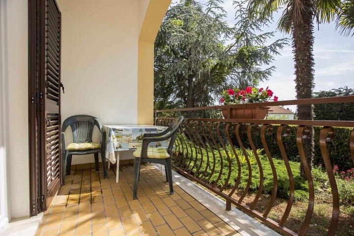 Terrace/Patio 8 of 16