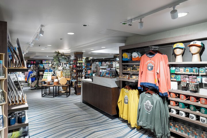Gift Shop 120 of 185