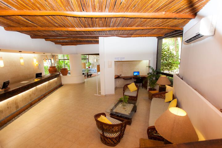 Lobby Photos