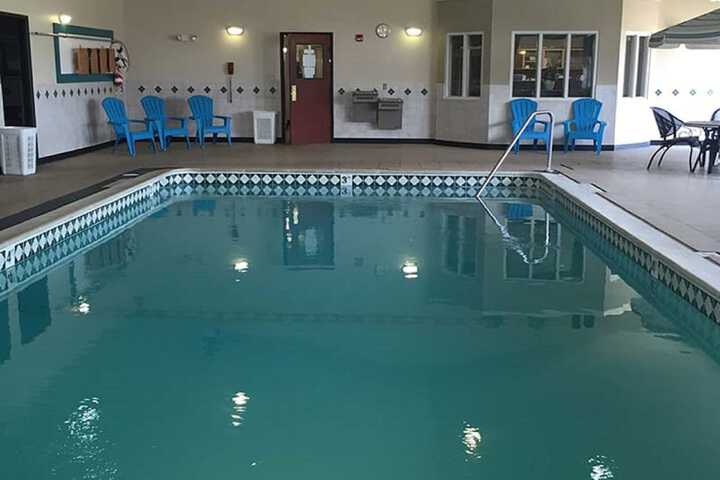 Pool Hotel