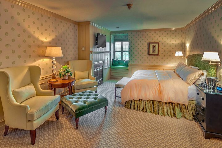 Room 3 of 14